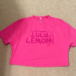 Lululemon (Ed Curtis) Pink Graphic athletic T-Shirt cropped
